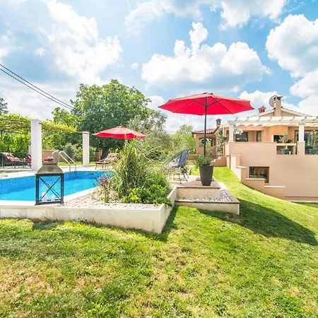 Villa Lorna Lucia * Žminj