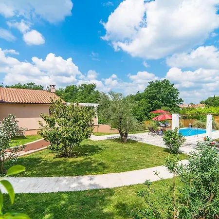 Vila Villa Lorna Lucia *